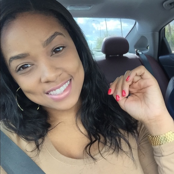 Meet your Posher, Sabriyah - Picture 1 of 1